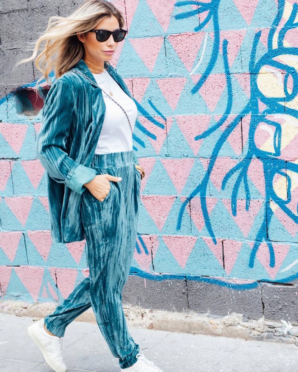 conjunto-terciopelo-azul-04