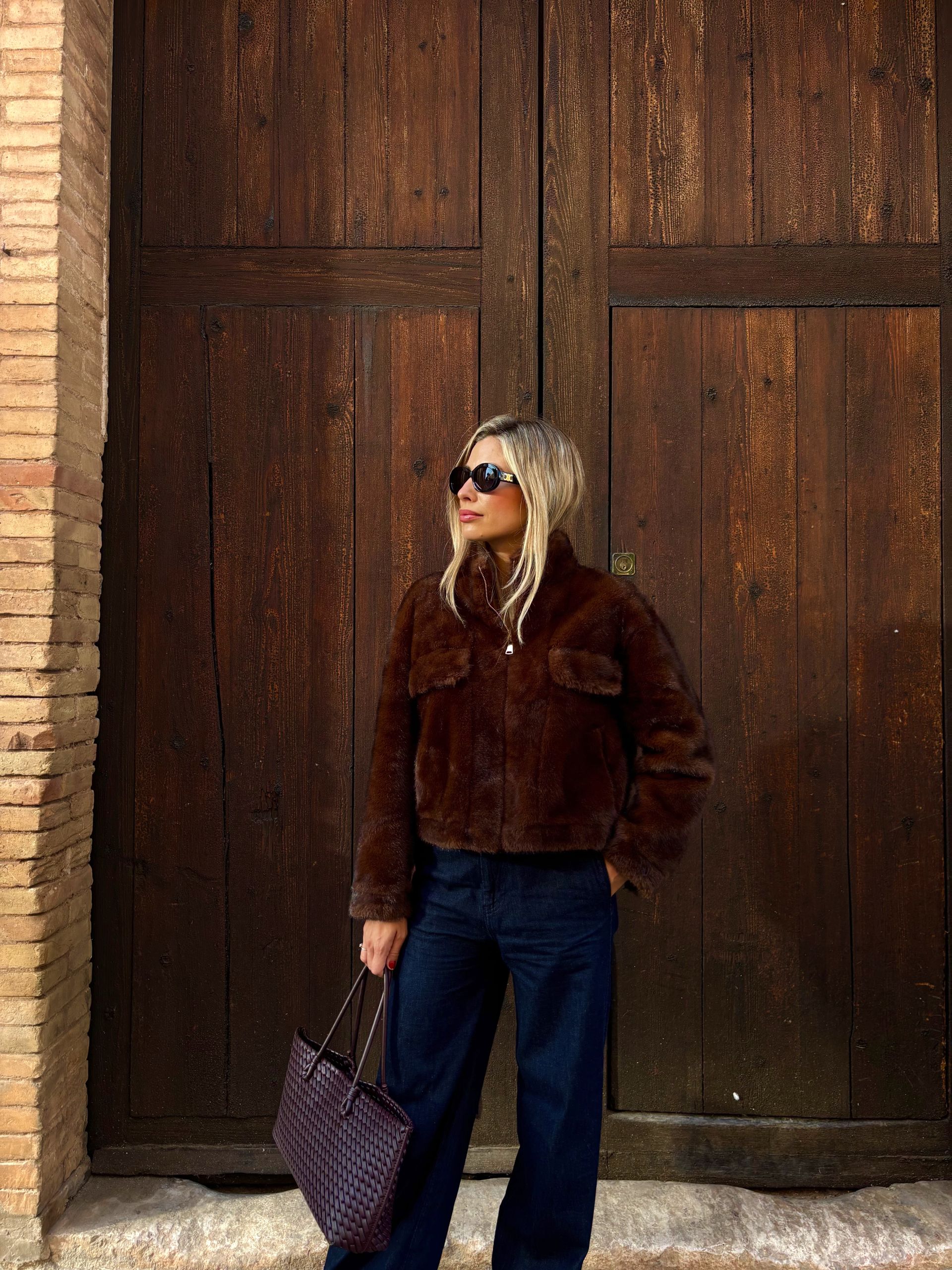 Edited in Tezza with: Cocoa & Exposición